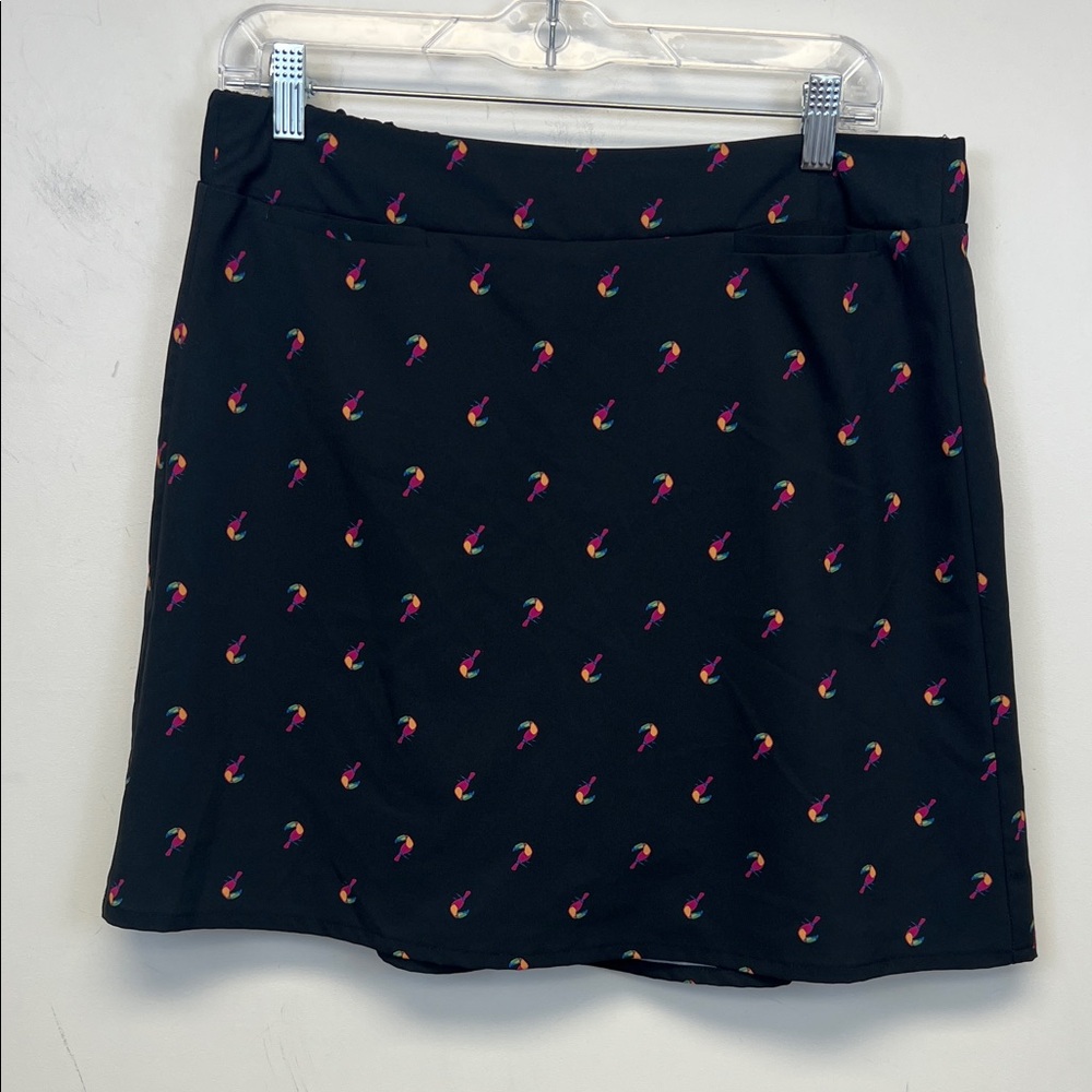 croft & barrow Women’s Black Pink Orange Green Toucan Print Skort Size M